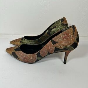 Charles by Charles David Metallic Brocade Addie Floral Pump Heel Size 9.5 M